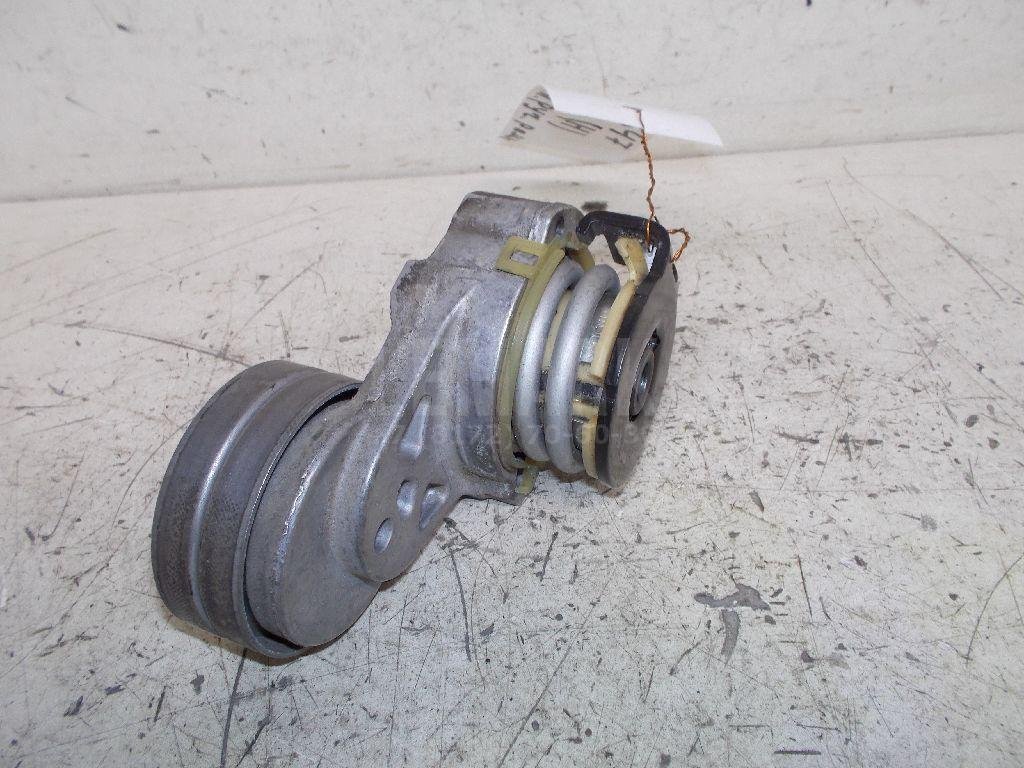 Натяжитель ремня