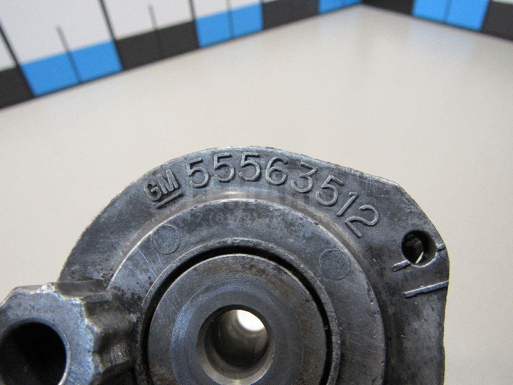 Натяжитель ремня