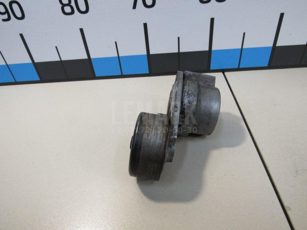 Натяжитель ремня