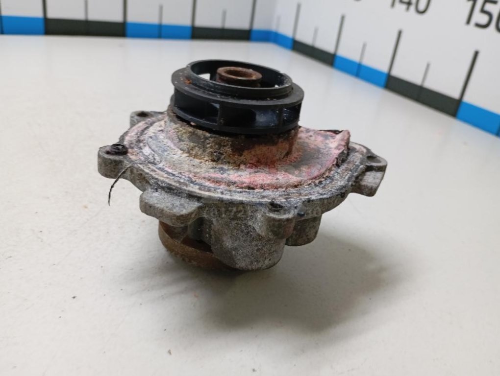 Насос водяной (помпа)