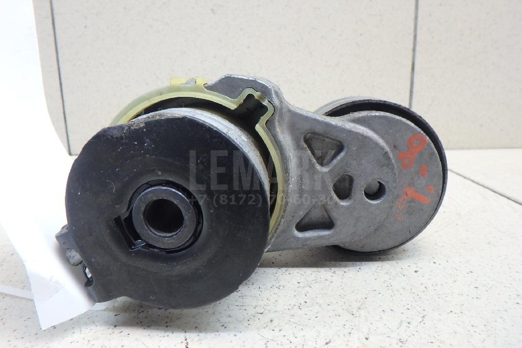 Натяжитель ремня