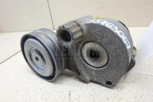 Натяжитель ремня