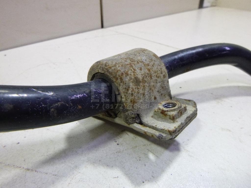 Стабилизатор передний