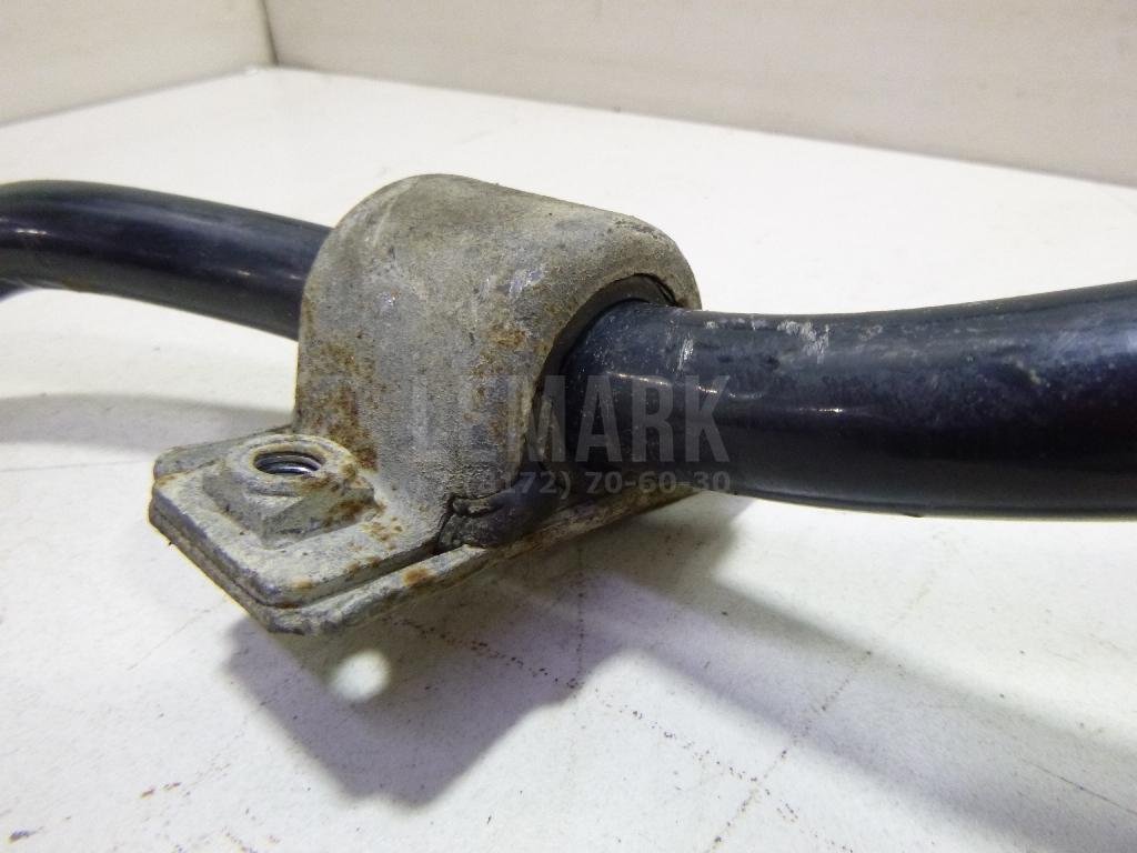 Стабилизатор передний