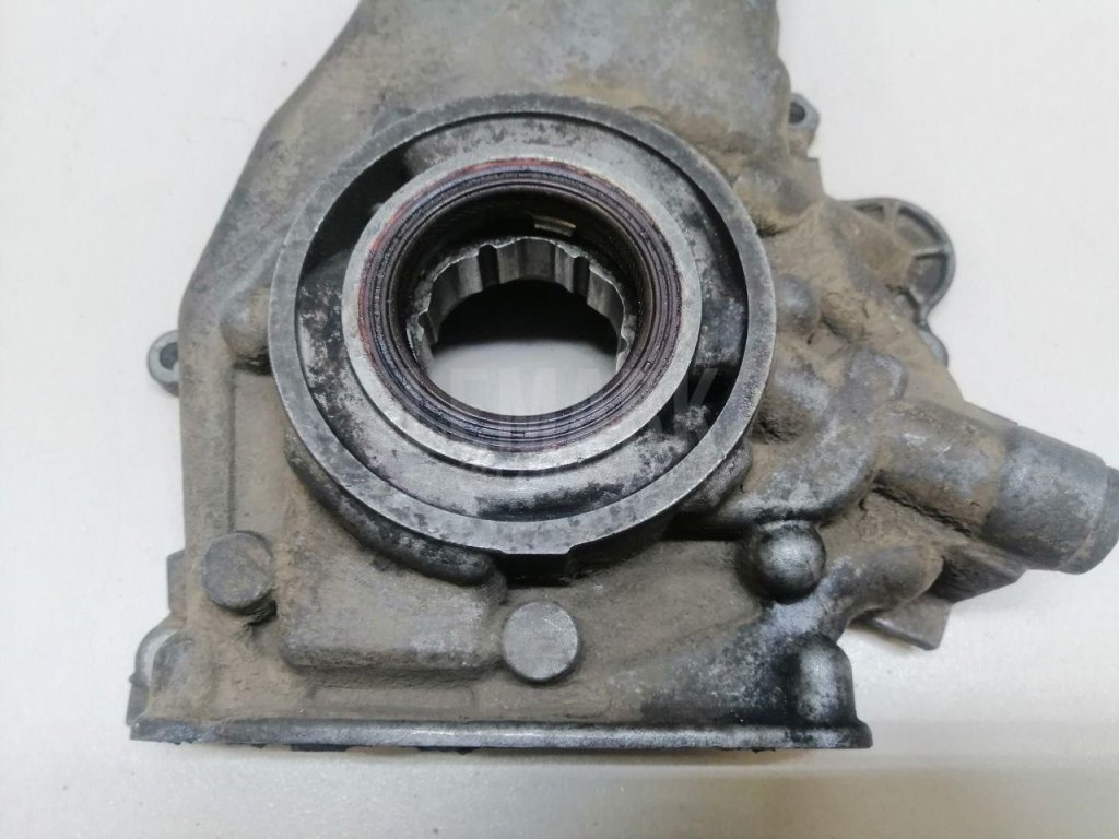 Насос масляный для  Audi A4 [B5] 1994-2001