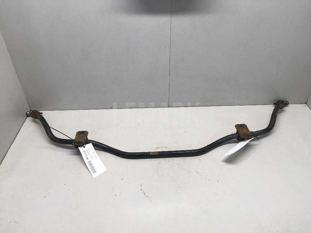 Стабилизатор передний