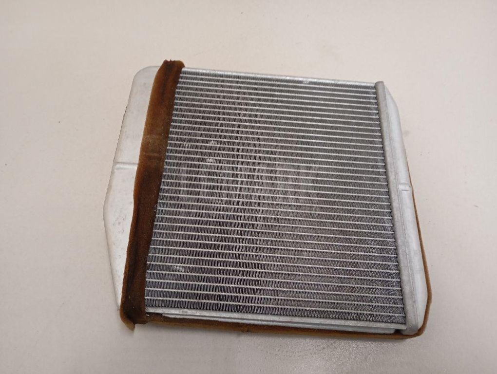 Радиатор отопителя