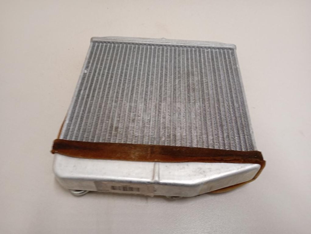 Радиатор отопителя