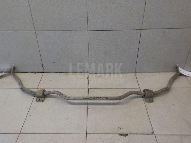 Стабилизатор передний