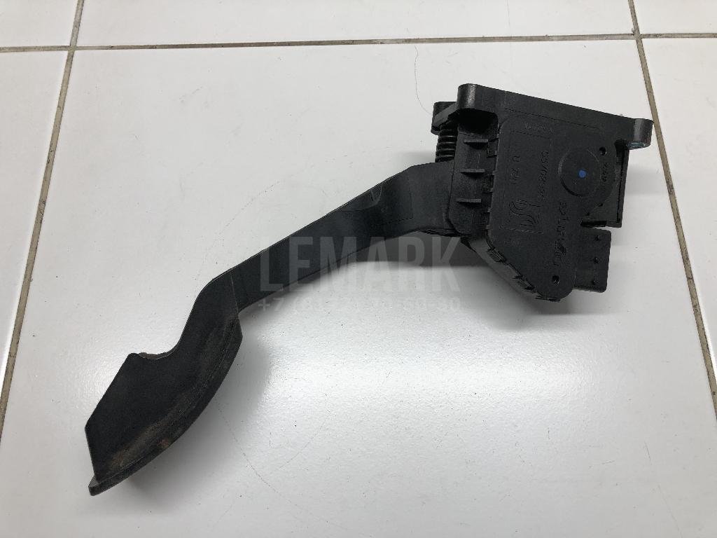 Педаль газа