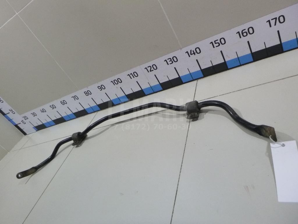 Стабилизатор передний