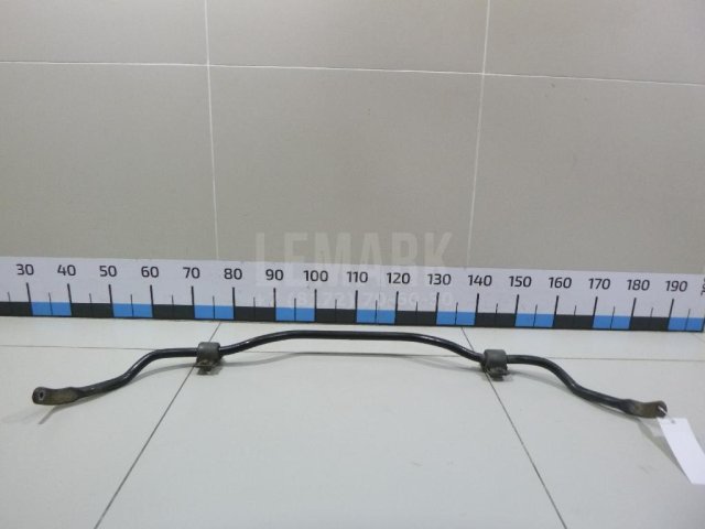 Стабилизатор передний