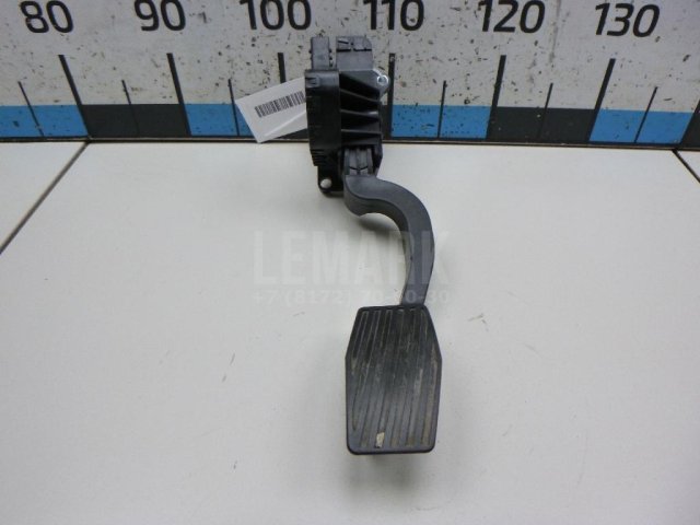 Педаль газа