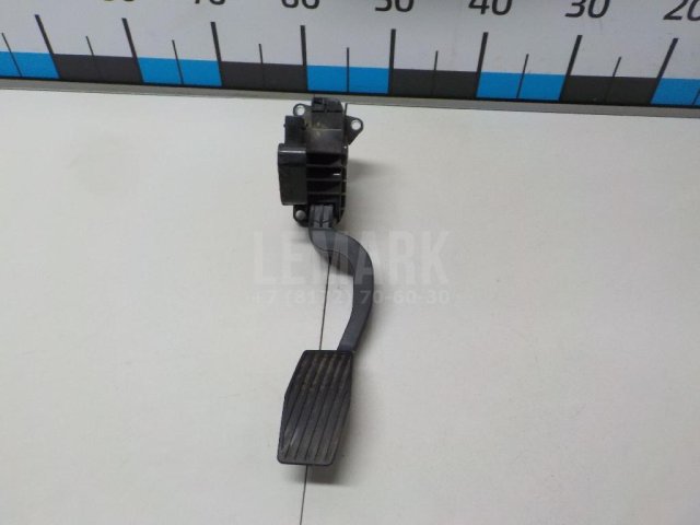 Педаль газа