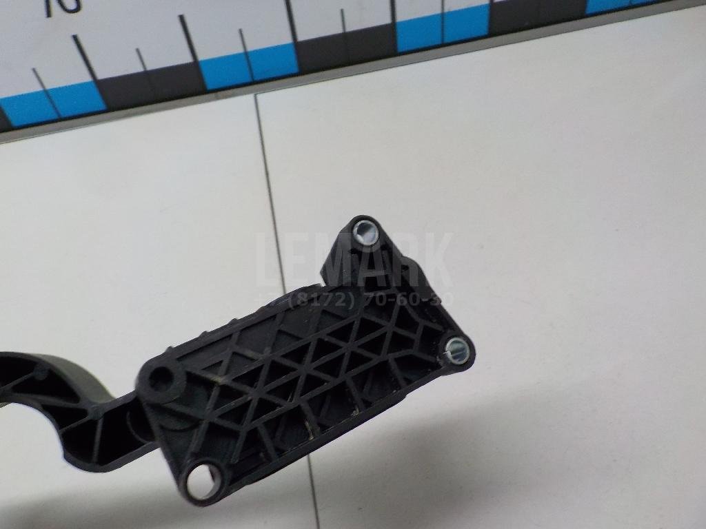 Педаль газа