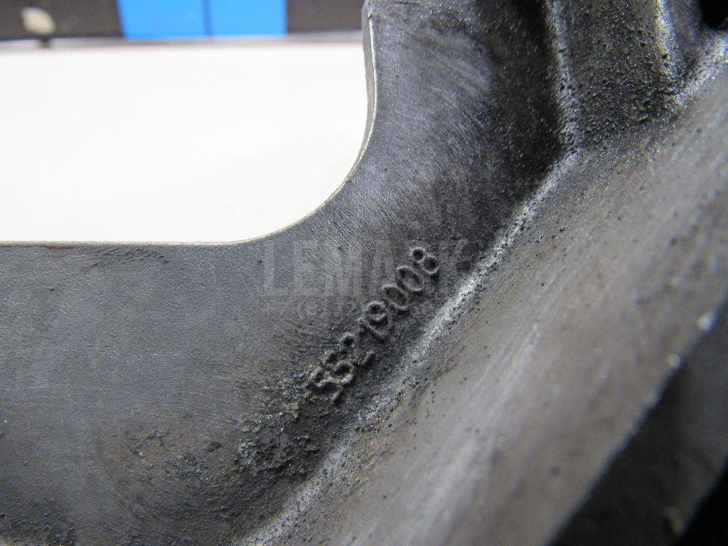 Кронштейн двигателя