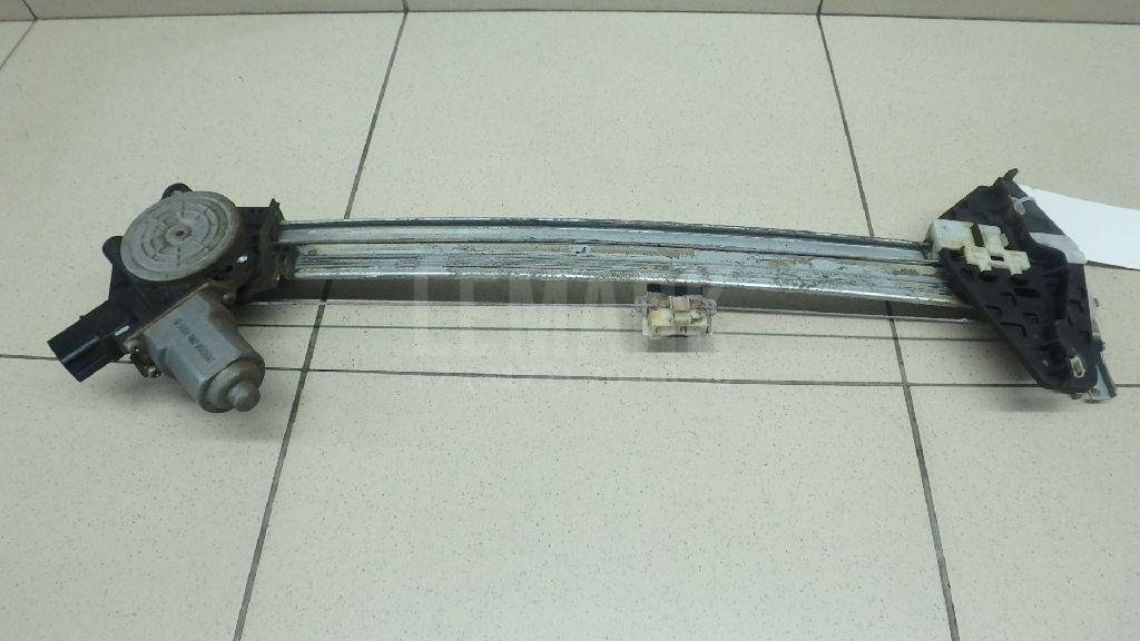 Стеклоподъемник электр. задний левый