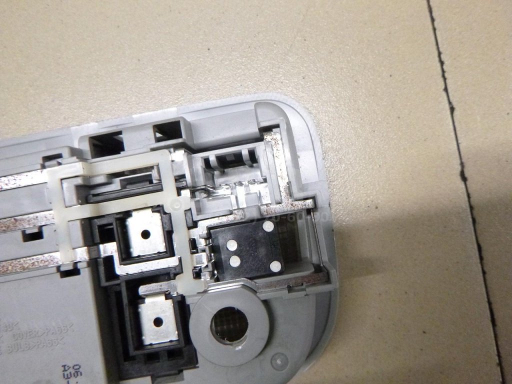 Плафон салонный