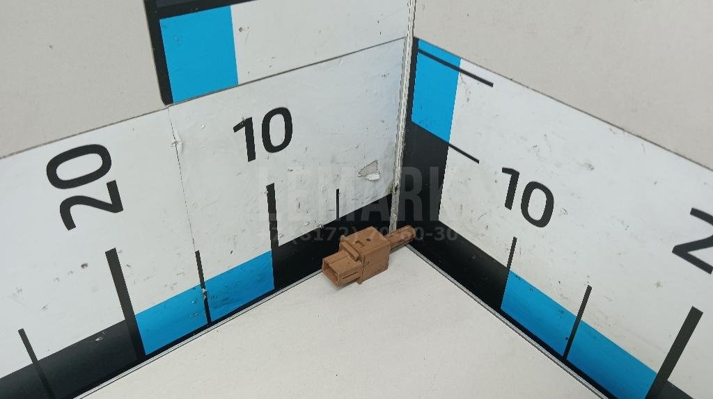 Датчик включения стопсигнала