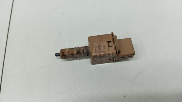 Датчик включения стопсигнала