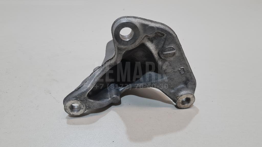 Кронштейн двигателя передний