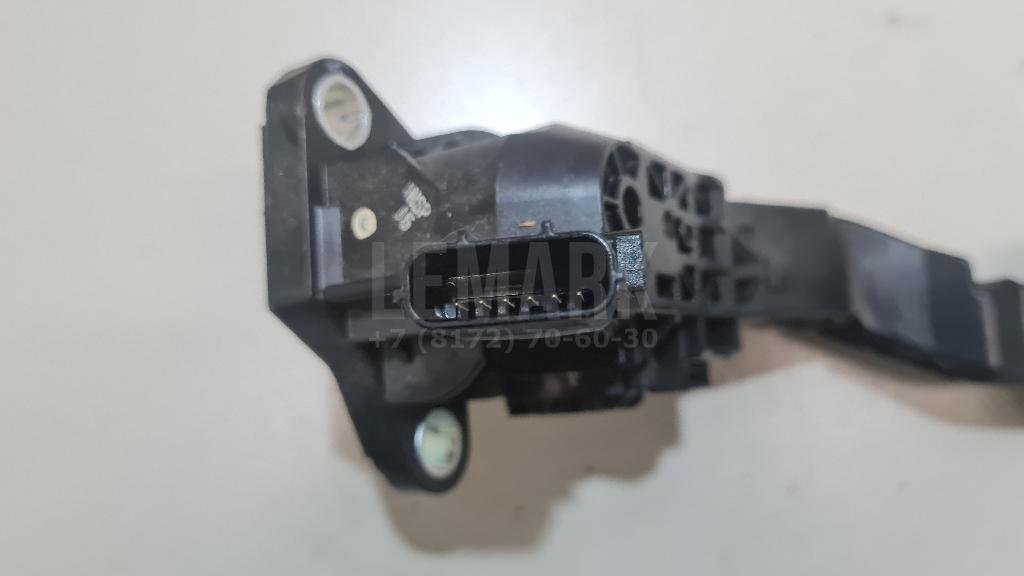 Педаль газа