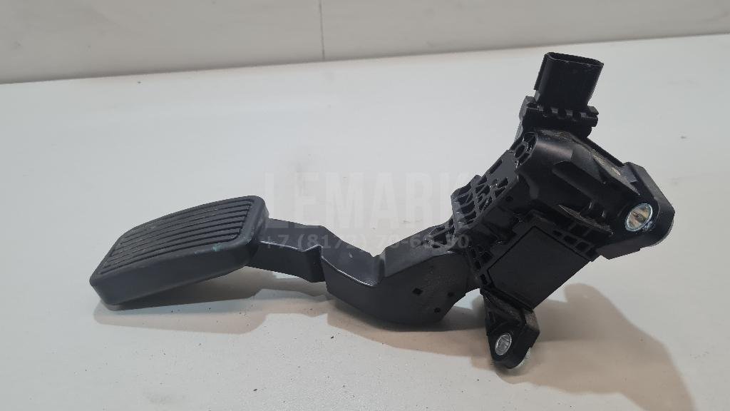 Педаль газа