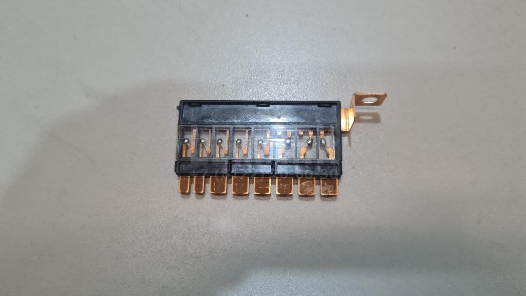 Предохранитель для  Audi 100 [C4] 1991-1994