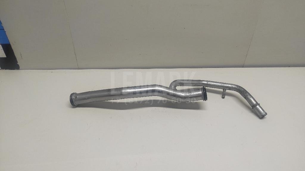 Трубка системы охлаждения