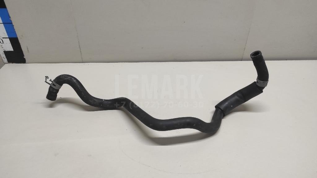 Патрубок отопителя