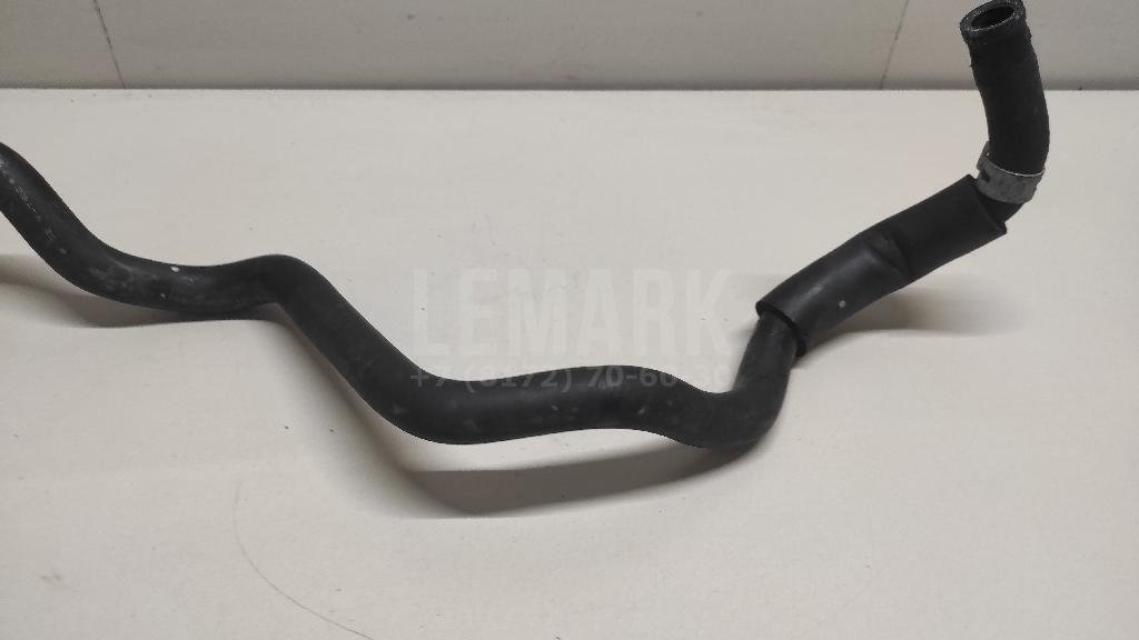 Патрубок отопителя