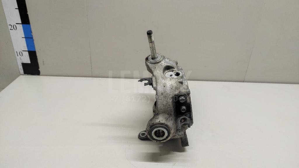 Кулак поворотный задний правый