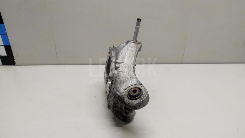 Кулак поворотный задний правый