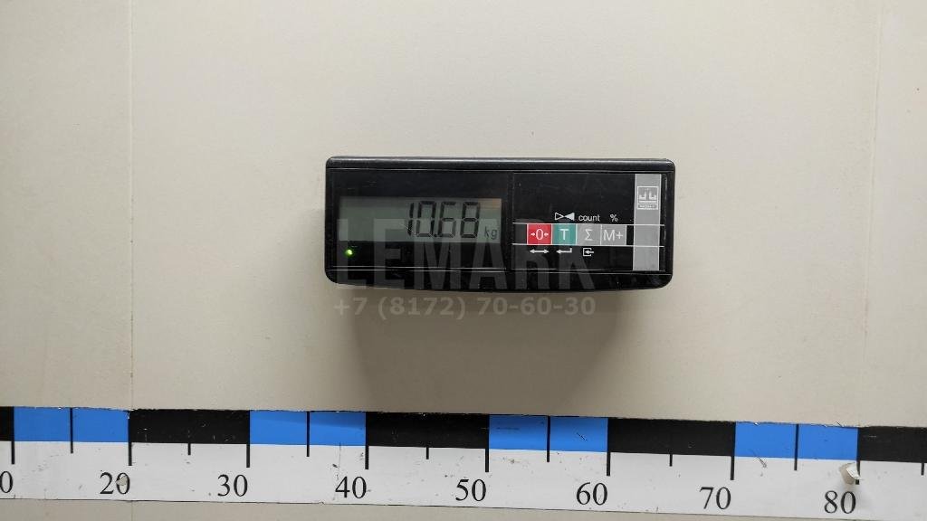 Кулак поворотный передний левый