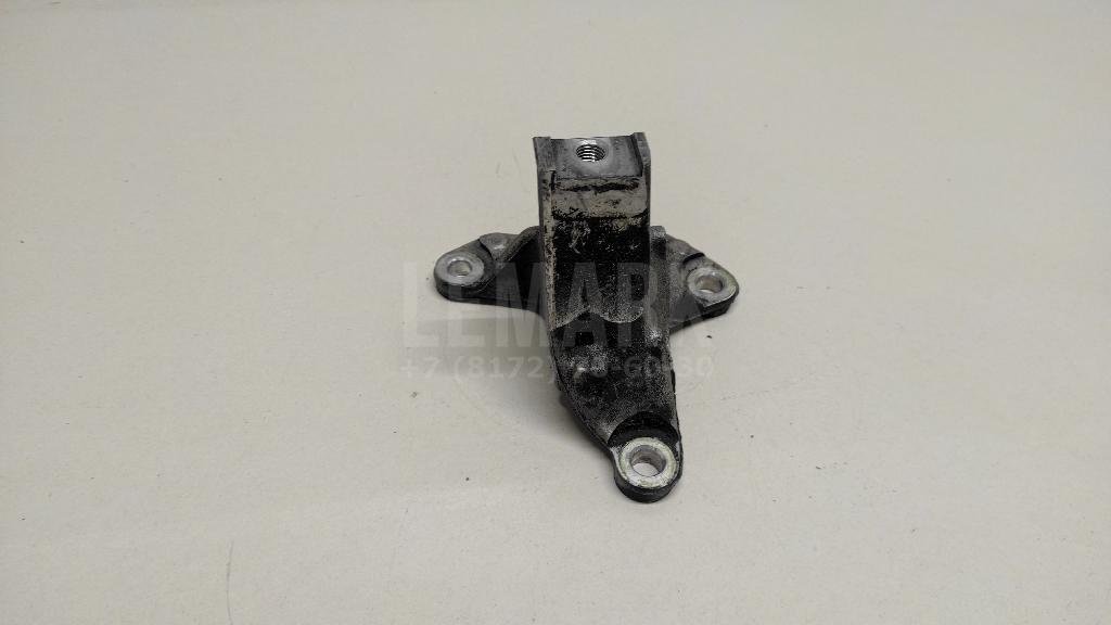 Кронштейн двигателя передний для  Audi A3 [8PA] Sportback 2004-2013