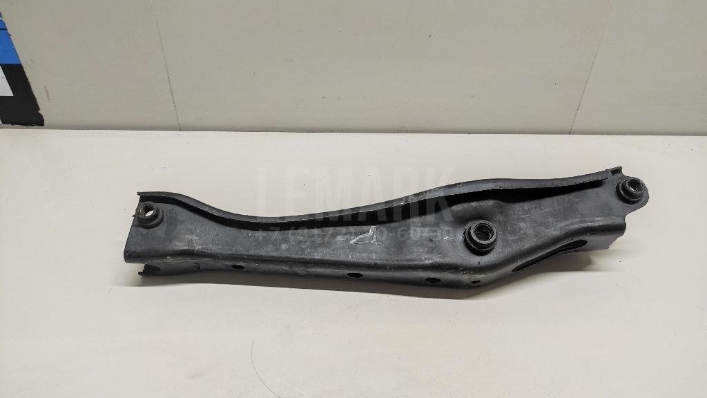 Рычаг задний нижний левый