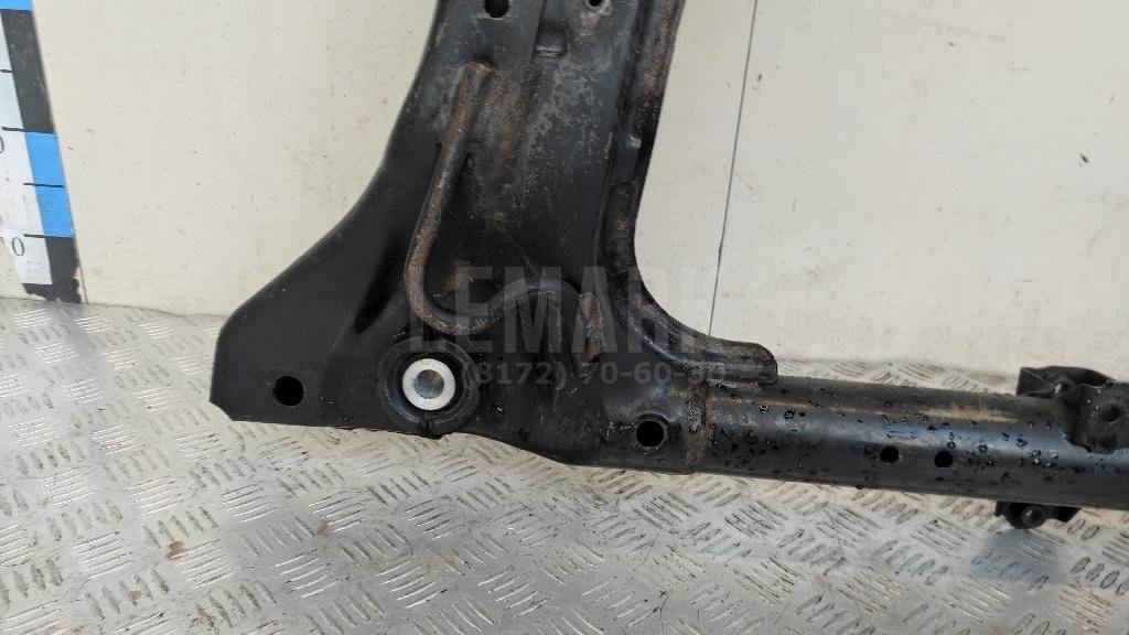 Балка подмоторная