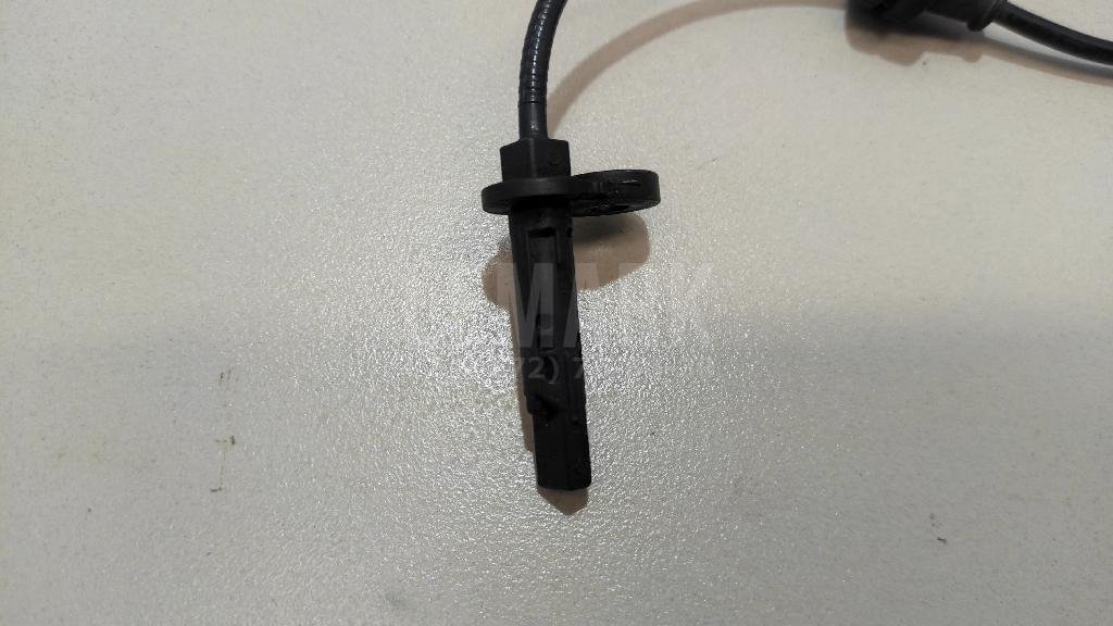 Датчик ABS задний левый