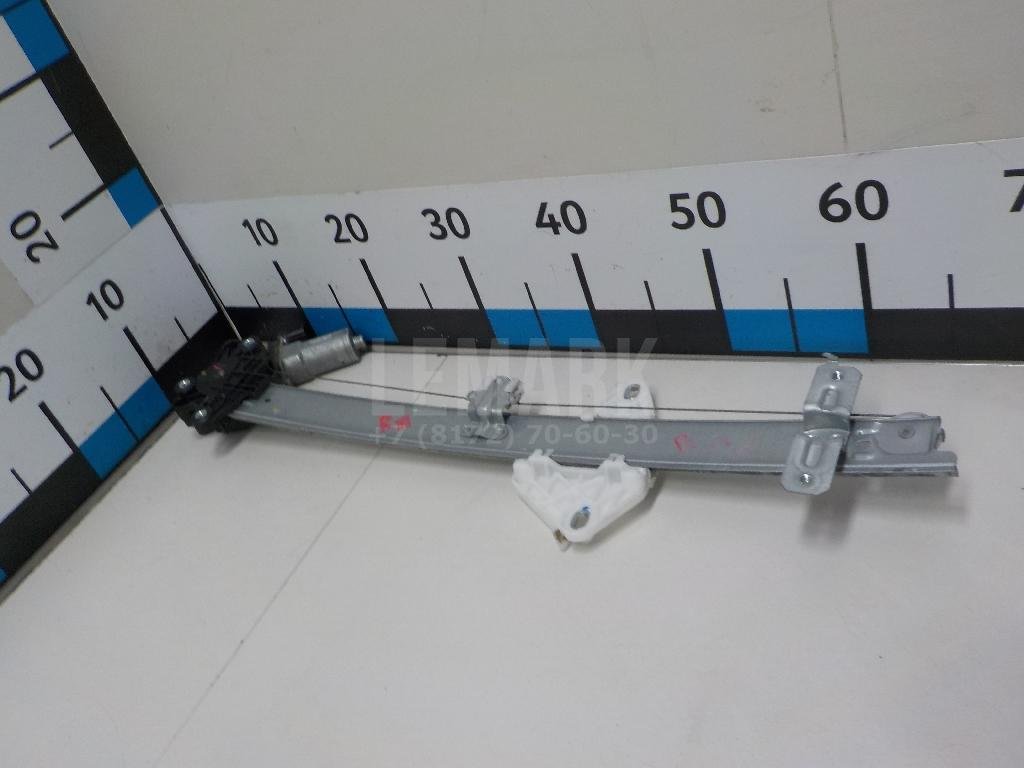 Стеклоподъемник электр. передний правый