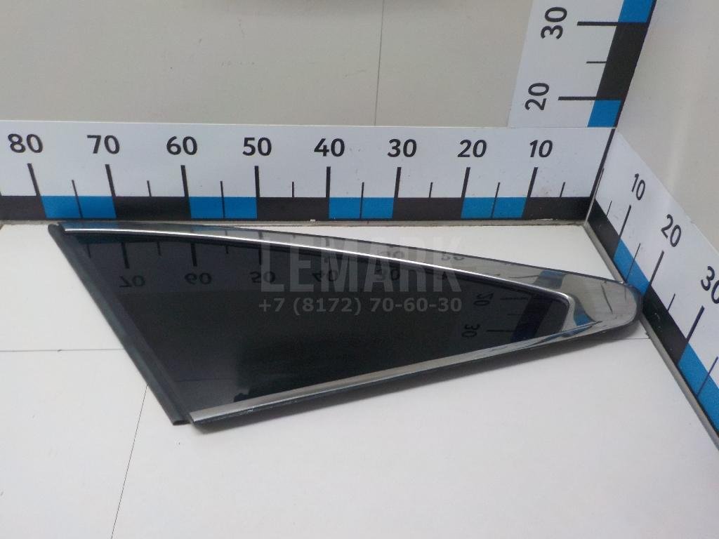 Стекло кузовное глухое левое