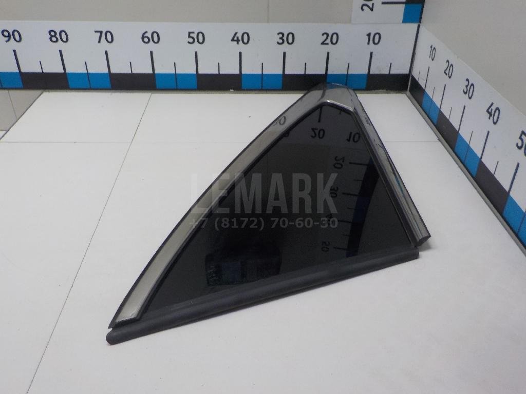 Стекло кузовное глухое левое