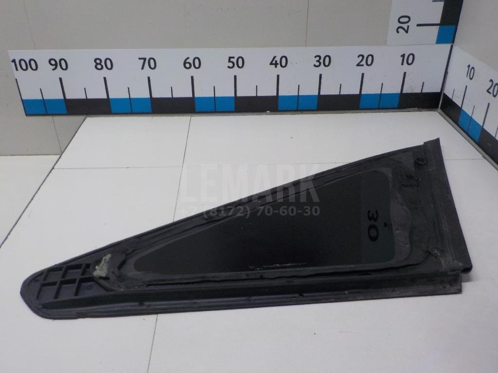 Стекло кузовное глухое левое
