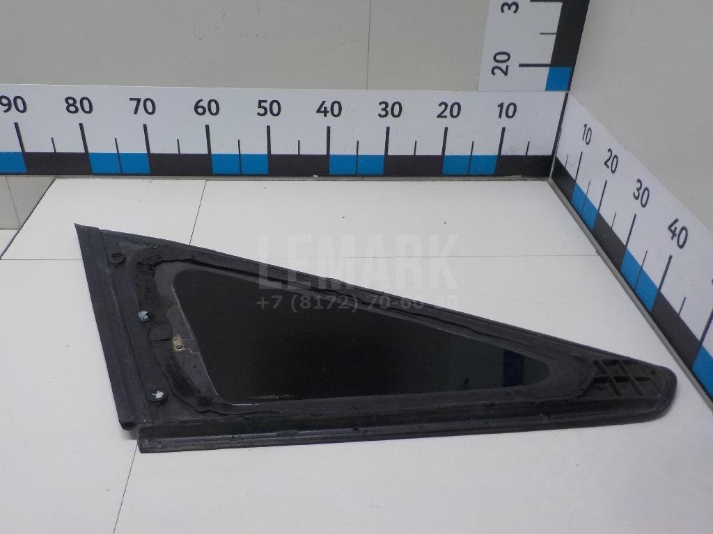 Стекло кузовное глухое правое