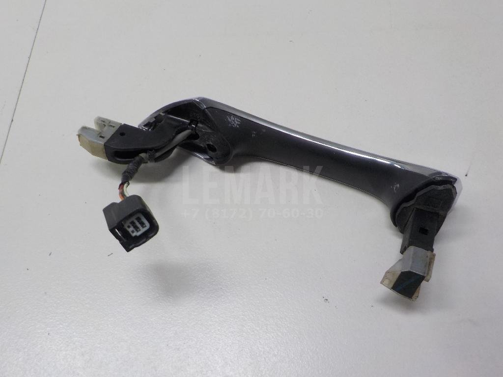 Ручка двери передней наружная левая