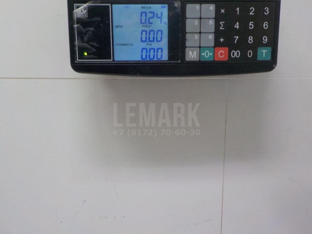 Направляющая стекла двери