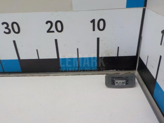 Фонарь подсветки номера