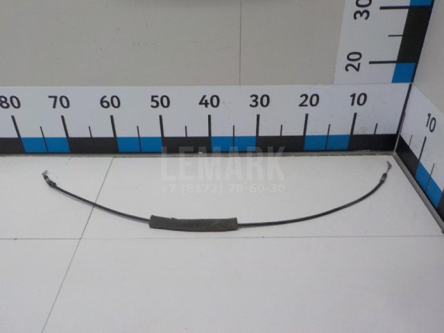 Трос лючка бензобака