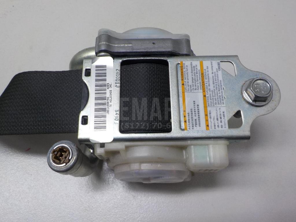 Ремень безопасности с пиропатроном