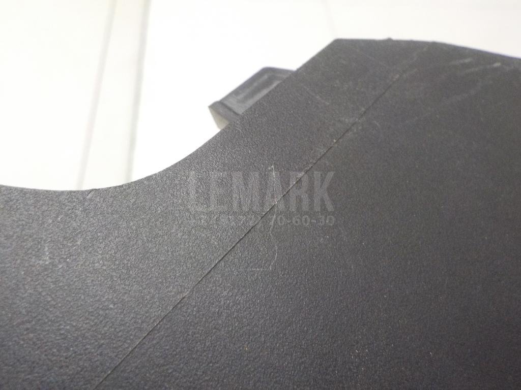 Кожух рулевой колонки нижний