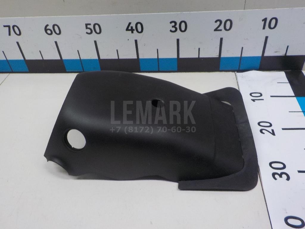 Кожух рулевой колонки нижний